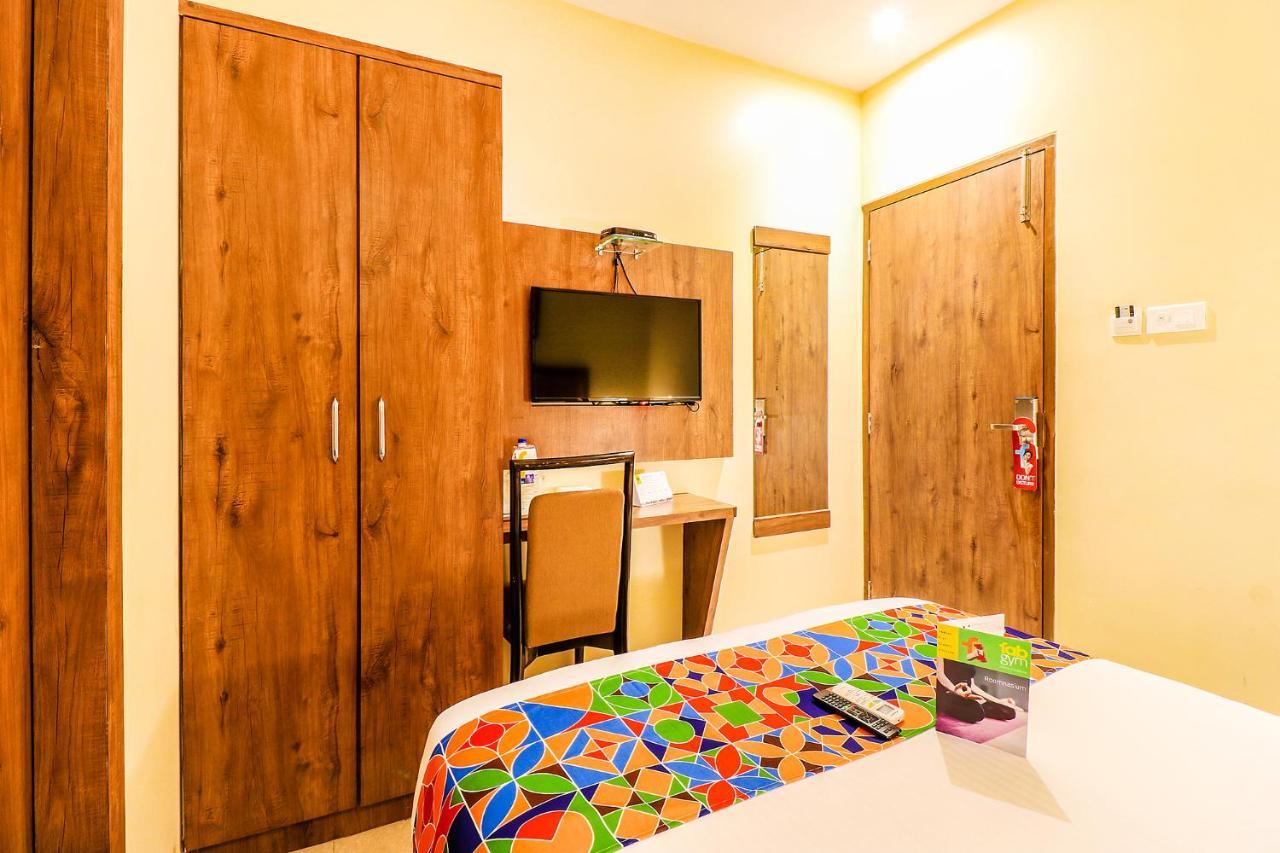 Hygenic Hotel Lotus Grand Andheri Mumbai Exterior photo